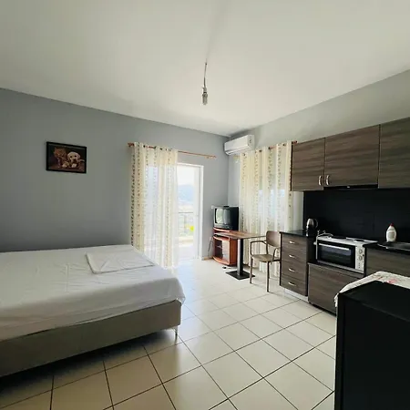 Aneta's House Himare