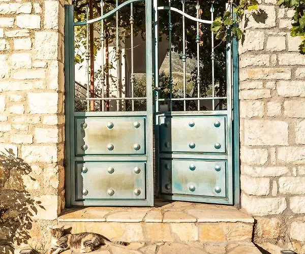 Aneta's House Himarë