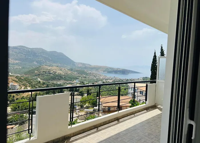 Aneta's House Apartamento Himarë